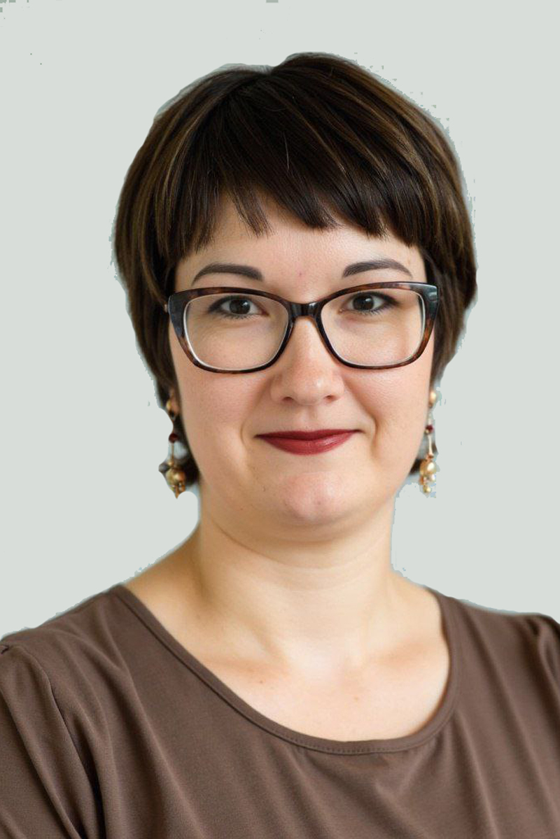 Яковлева Анна Сергеевна.